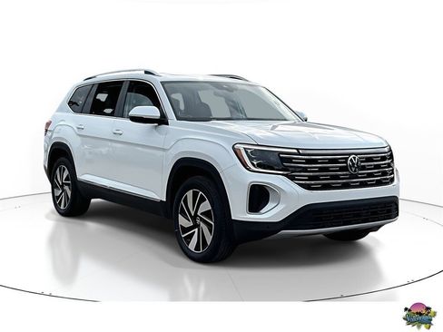 New 2026 Volkswagen Atlas SEL image 1