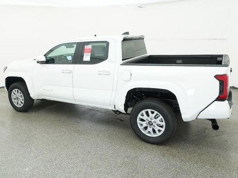 New 2025 Toyota Tacoma SR5 image 11