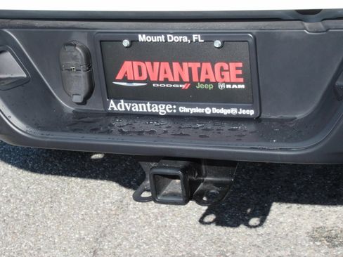 Used 2022 Jeep Gladiator Mojave w/ Trailer Tow Package AWD/4WD image 11