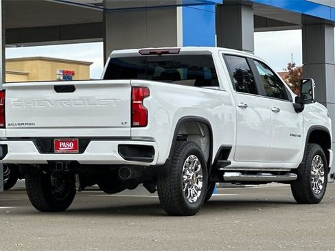 New 2026 Chevrolet Silverado 2500 LT image 5