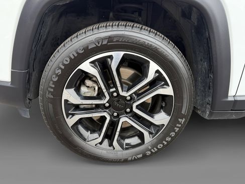 Used 2023 Jeep Compass Limited image 9