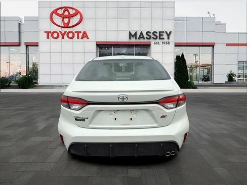 Used 2024 Toyota Corolla SE image 4