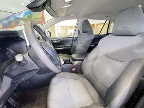 Used 2024 Toyota RAV4 XLE image 13