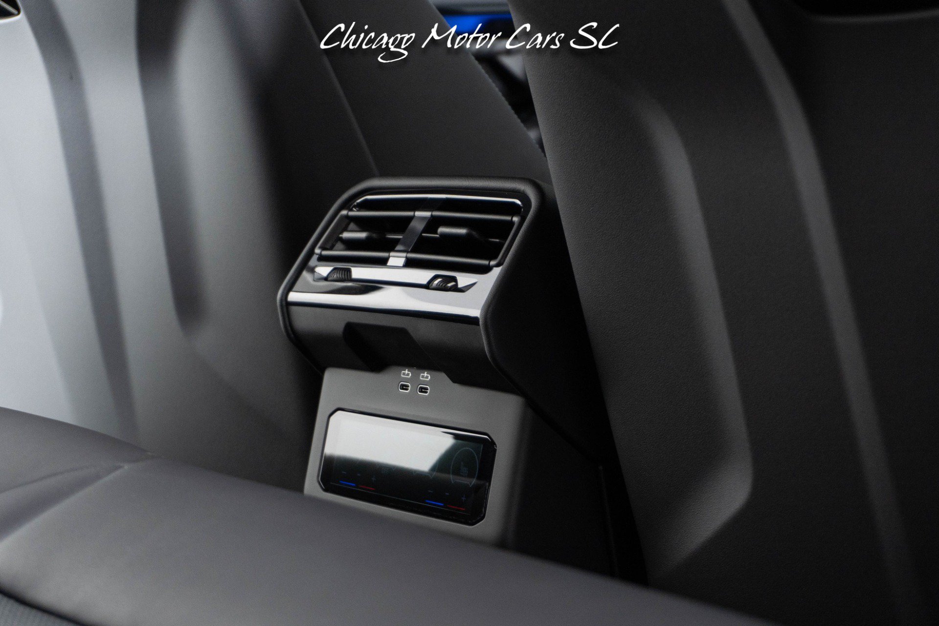 Used 2025 BMW M5 w/ Carbon Package AWD/4WD image 58