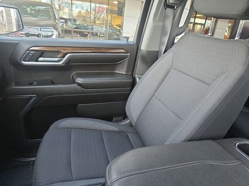 Used 2023 GMC Sierra 1500 Elevation image 25