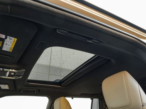 Used 2025 Lexus GX 550 550 Overtrail+ Mark Levinson A w/ Accessory Package (CT) image 41