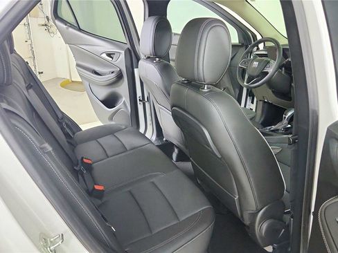Used 2026 Buick Encore GX Avenir w/ Avenir Technology Package image 41
