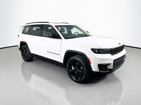 New 2025 Jeep Grand Cherokee L Limited w/ Luxury Tech Group II image 1