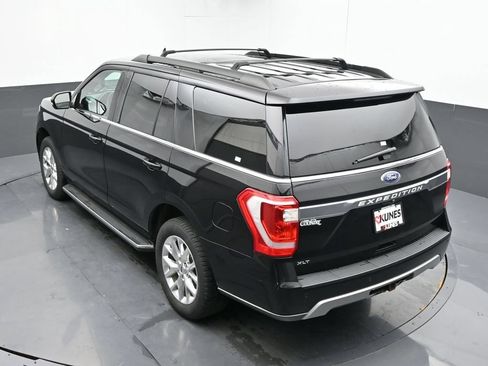 Used 2020 Ford Expedition XLT w/ Equipment Group 202A AWD/4WD image 28