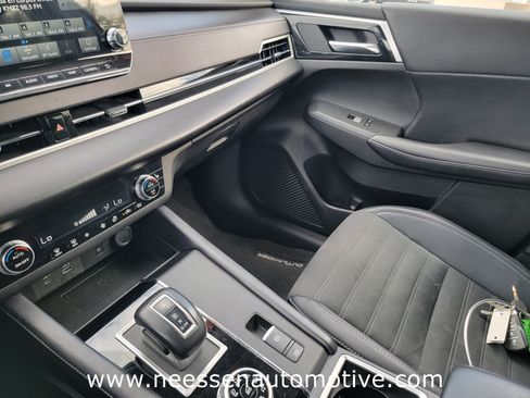 Used 2024 Mitsubishi Outlander Ralliart image 26