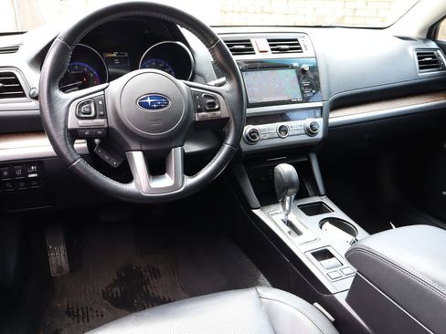 Used 2016 Subaru Outback 3.6R Limited AWD/4WD image 7