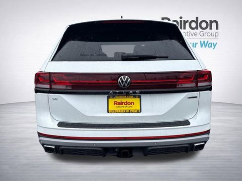 New 2026 Volkswagen Atlas Peak Edition AWD/4WD image 6
