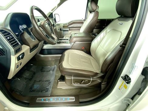 Used 2020 Ford F150 Limited w/ Trailer Tow Package image 4