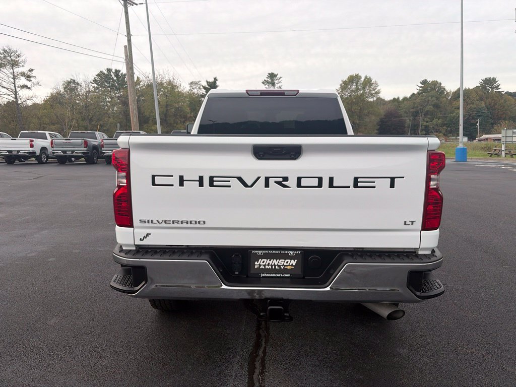 Used 2025 Chevrolet Silverado 2500 LT w/ Convenience Package AWD/4WD image 9