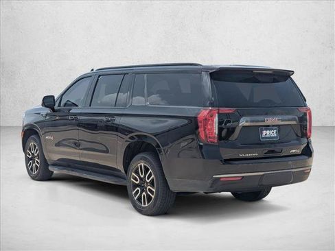 Used 2023 GMC Yukon XL AT4 w/ Technology Package AWD/4WD image 6