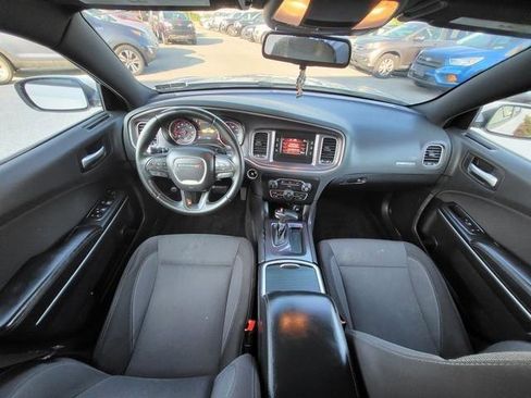 Used 2015 Dodge Charger SE w/ Popular Equipment Group image 14