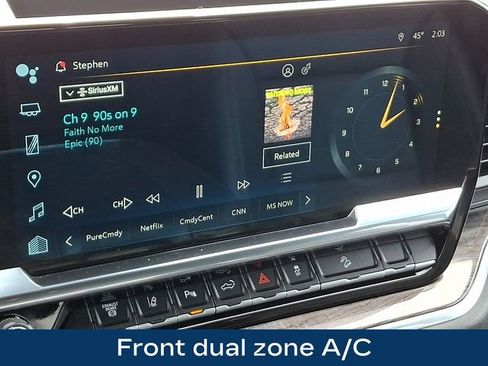 Used 2025 Chevrolet Silverado 2500 LTZ w/ LTZ Premium Package AWD/4WD image 16
