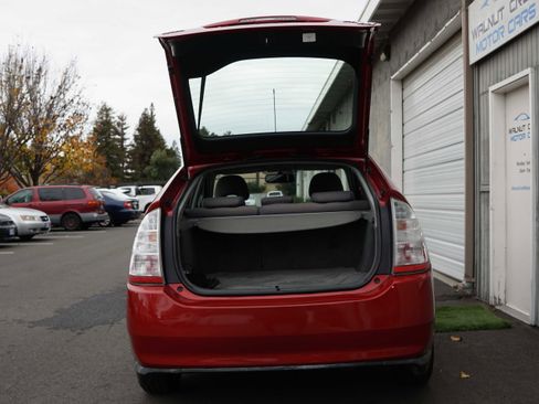 Used 2009 Toyota Prius Touring FWD image 15