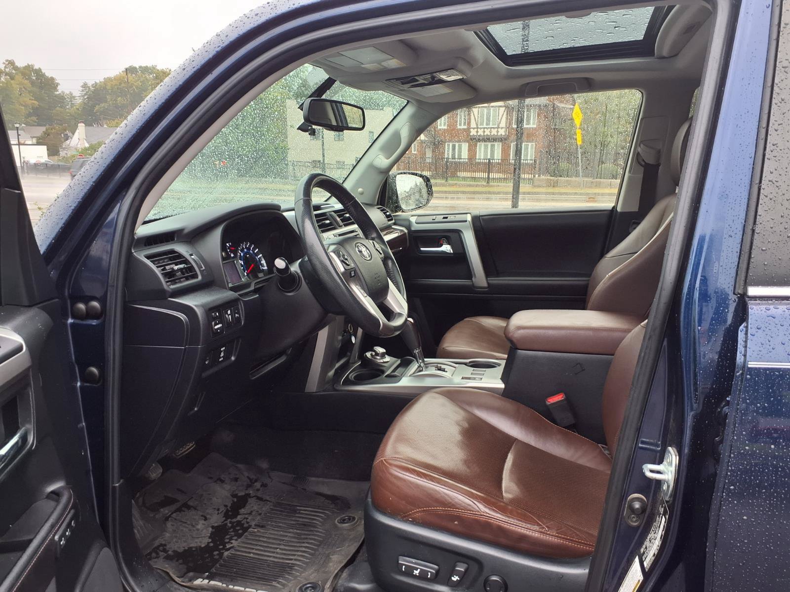 Used 2018 Toyota 4Runner Limited w/ Convenience Package AWD/4WD image 19