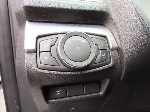 Used 2018 Ford Explorer Limited w/ Equipment Group 301A image 11