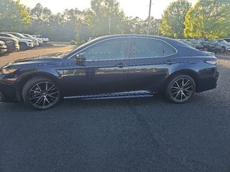 Used 2021 Toyota Camry SE FWD video 2