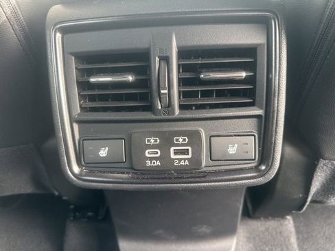 Certified 2025 Subaru Forester Touring w/ Popular Package - Touring AWD/4WD image 20