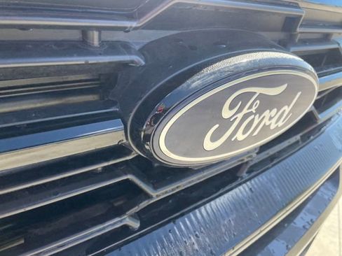 New 2025 Ford Expedition Active image 32