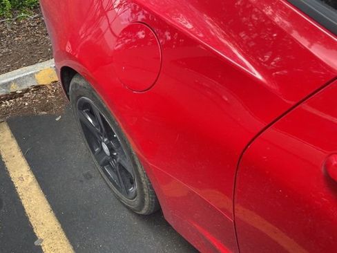 Used 2021 Chevrolet Camaro LT image 3