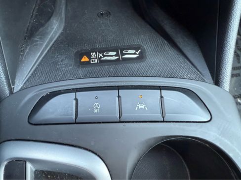 Certified 2024 Buick Envista Preferred w/ Convenience I Package image 23