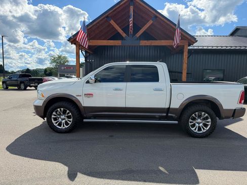 Used 2018 RAM 1500 Laramie Longhorn AWD/4WD image 25