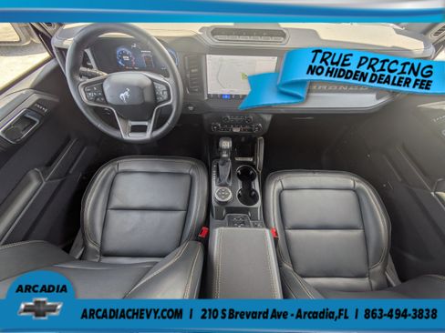Used 2025 Ford Bronco Badlands AWD/4WD image 14