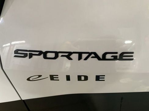 New 2026 Kia Sportage X-Line AWD/4WD image 18