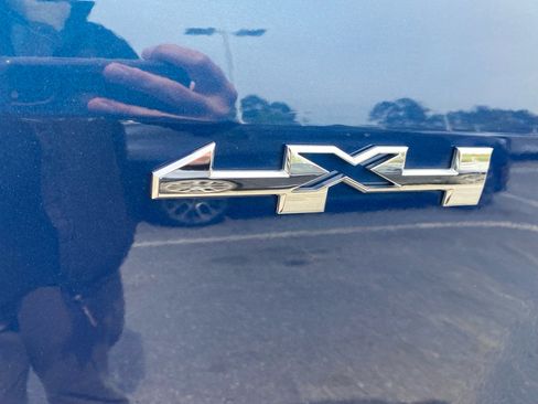 Used 2020 GMC Canyon SLT w/ Driver Alert Package image 13