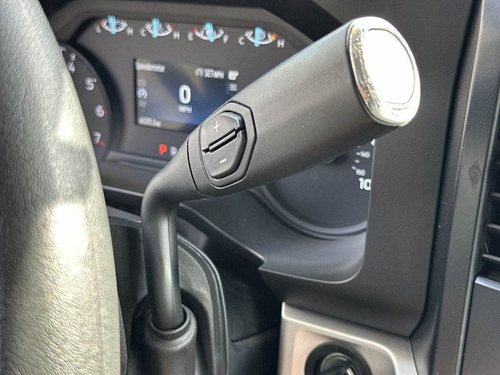 Used 2025 Ford F250 XLT AWD/4WD image 27