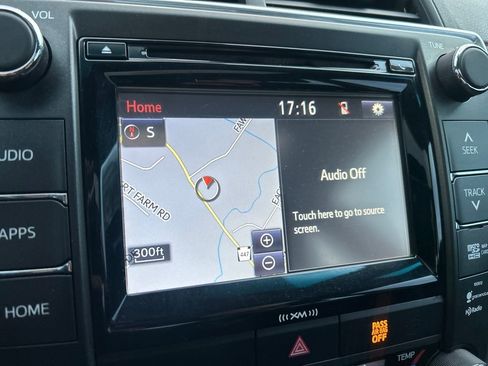 Used 2016 Toyota Camry XSE w/ Moonroof Package image 13