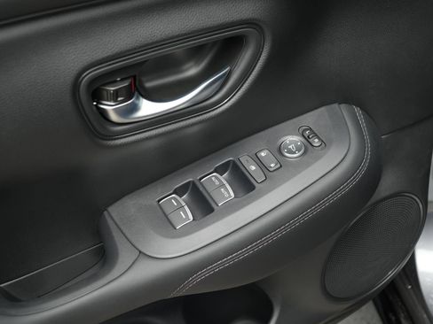 New 2026 Honda HR-V EX-L image 12