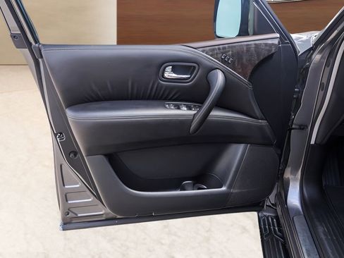 Used 2021 Nissan Armada Platinum w/ Captain's Chairs Package RWD image 22