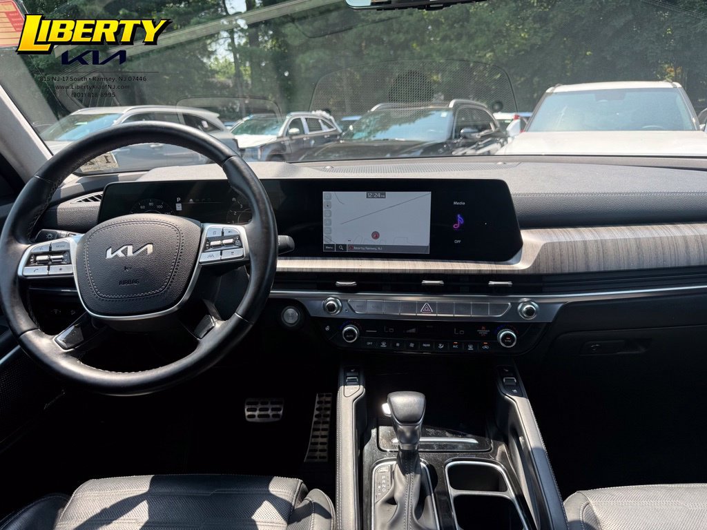Used 2023 Kia Telluride SX Prestige AWD/4WD image 10