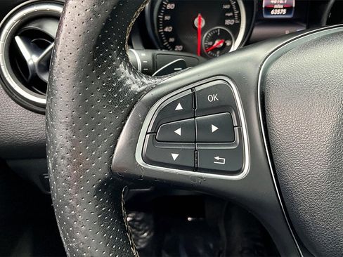 Used 2018 Mercedes-Benz CLA 250 4MATIC image 11