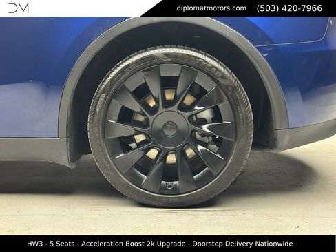 Used 2023 Tesla Model Y Long Range AWD/4WD image 38