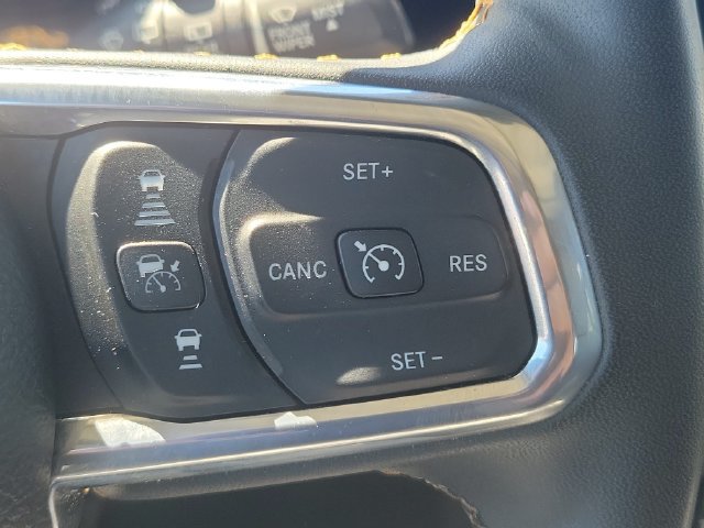Used 2024 Jeep Wrangler Unlimited Sahara AWD/4WD image 21