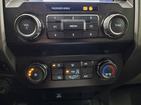 Used 2022 Ford F250 XL w/ STX Appearance Package image 45