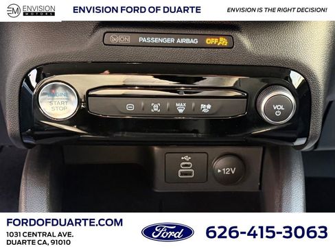 New 2025 Ford Escape SE image 21