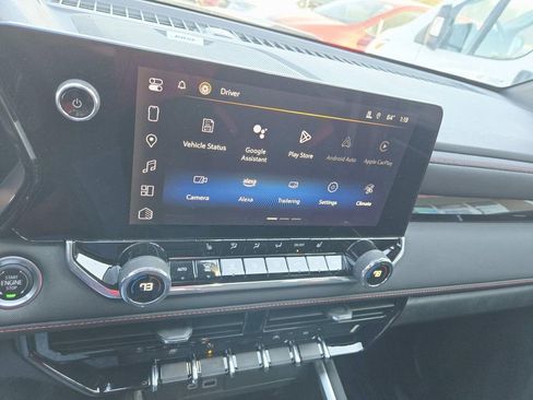 Used 2024 Chevrolet Colorado Z71 w/ Z71 Convenience Package 2 image 23