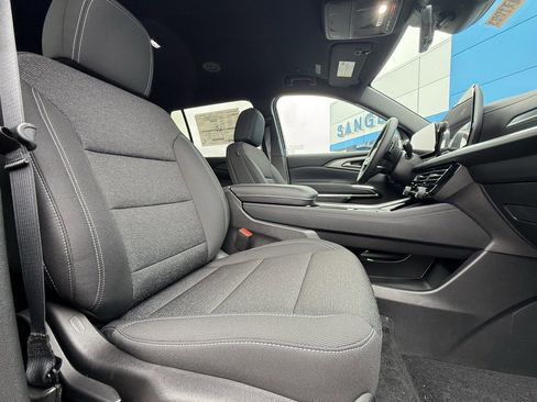 New 2026 Chevrolet Traverse LT w/ Driver Confidence Package image 14