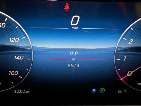 Certified 2025 Mercedes-Benz GLC 300 image 14