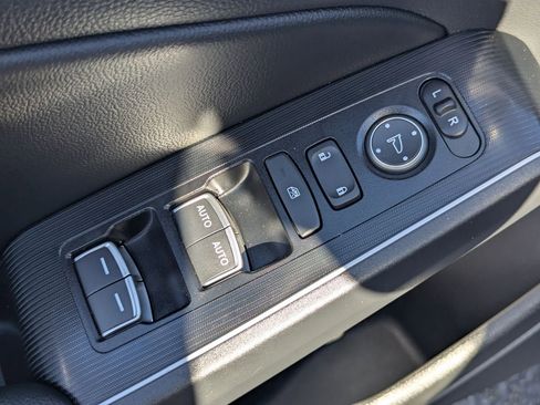 Used 2025 Honda Civic Sport Touring image 22