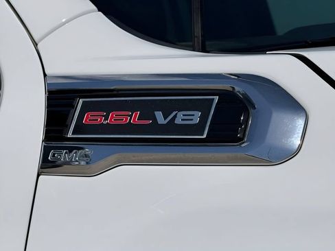 Used 2022 GMC Sierra 2500 Pro w/ Fleet Convenience Package AWD/4WD image 10