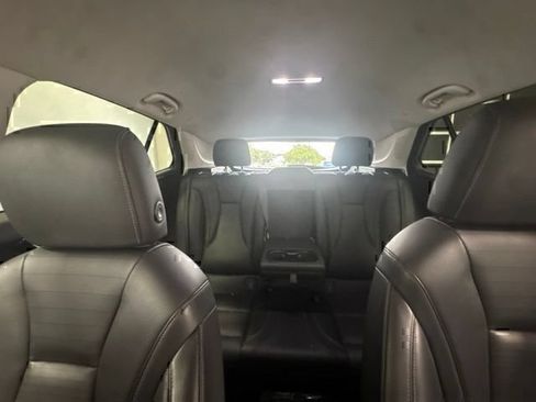 Used 2024 Buick Envision Preferred AWD/4WD image 16