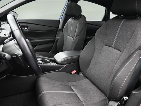 Used 2023 Honda Accord Sport image 15